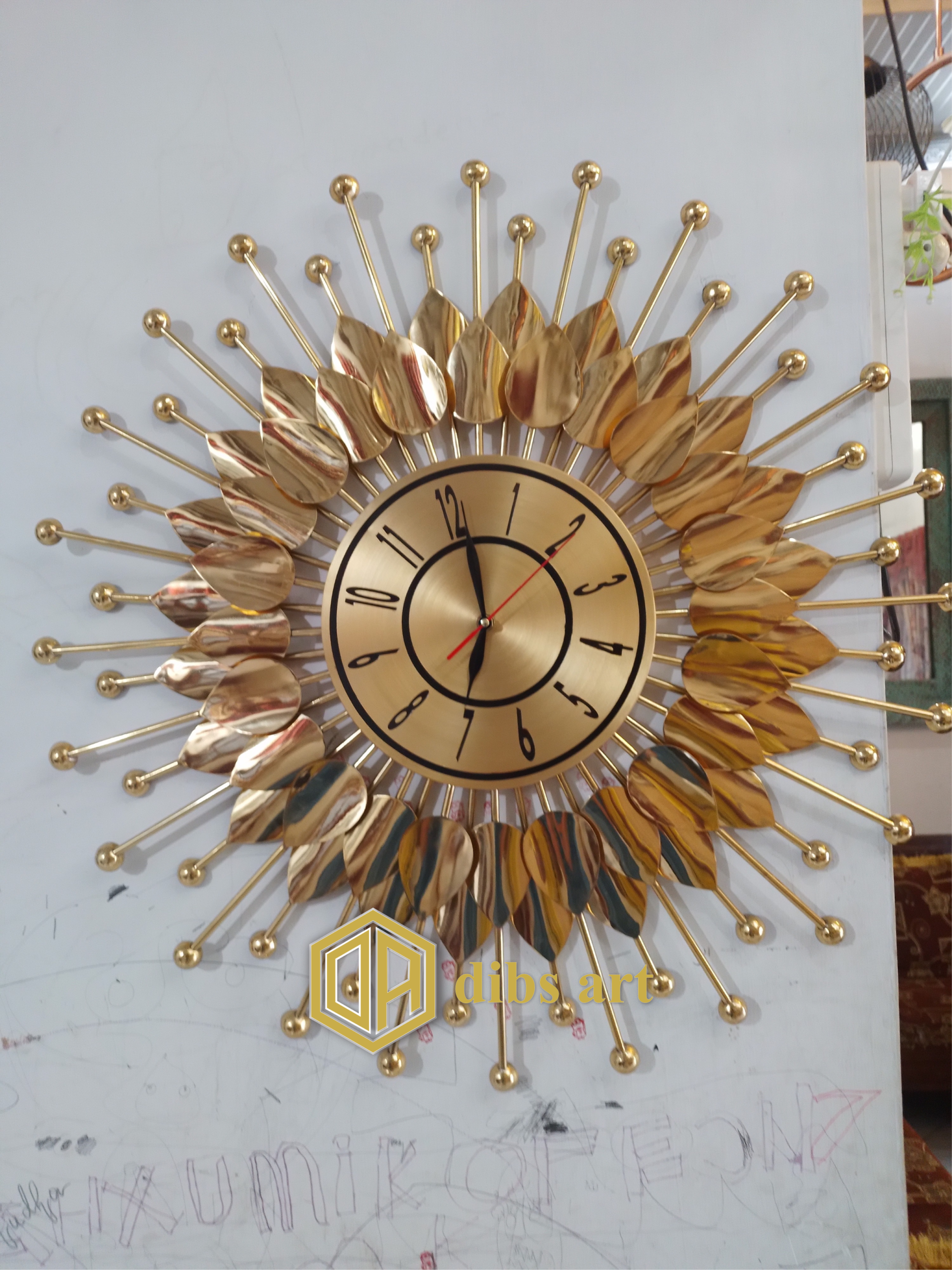 Jam Dinding Kuningan Modern Elegan Handmade – Dibs Art jam dinding kuningan modern