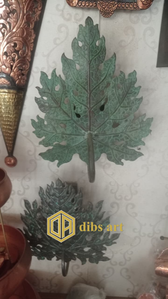 lampu dinding tembaga daun pepaya